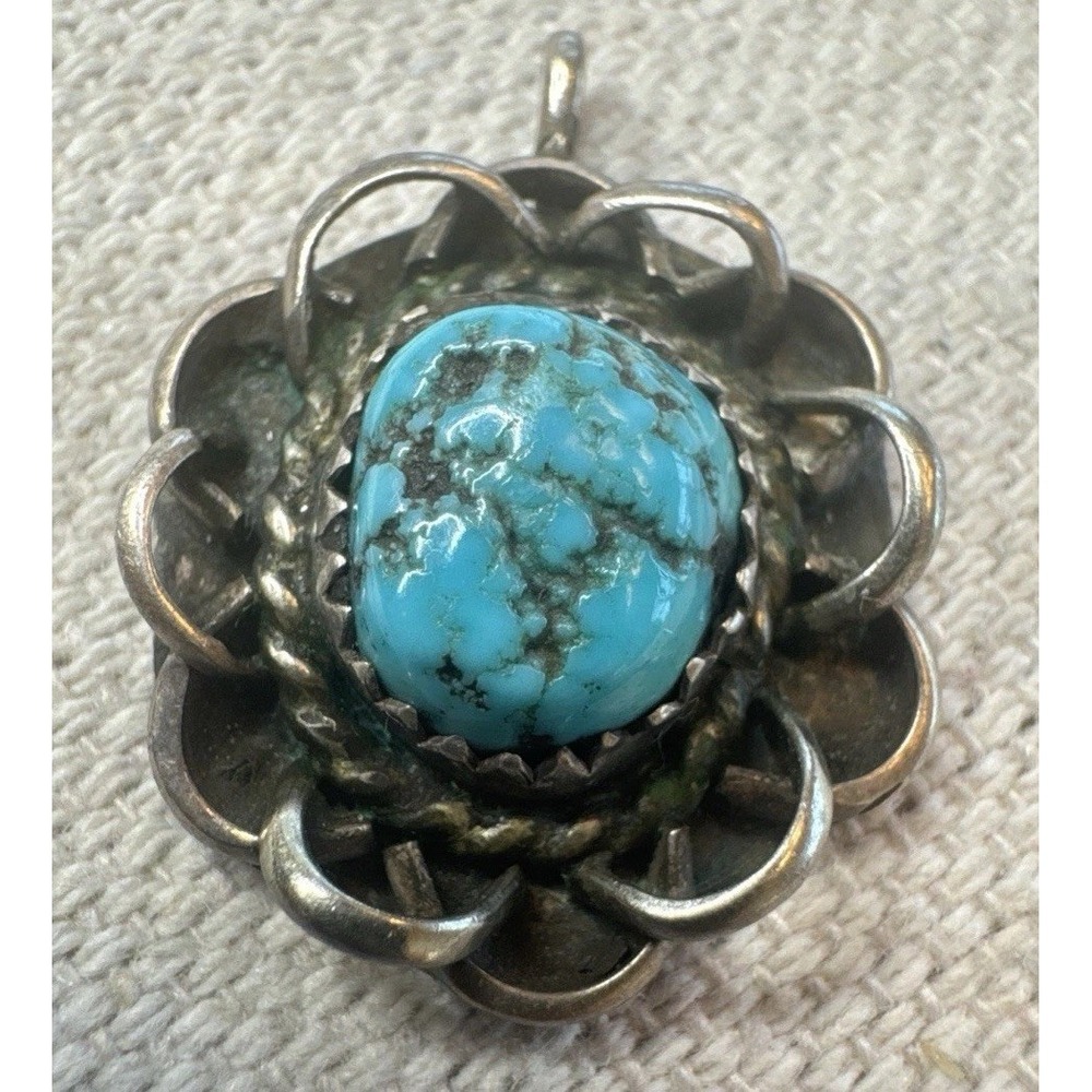 Sterling Silver Blue Turquoise 3/4" Floral Pendant Hand Cut Bezel 3.15g - Picture 9 of 9
